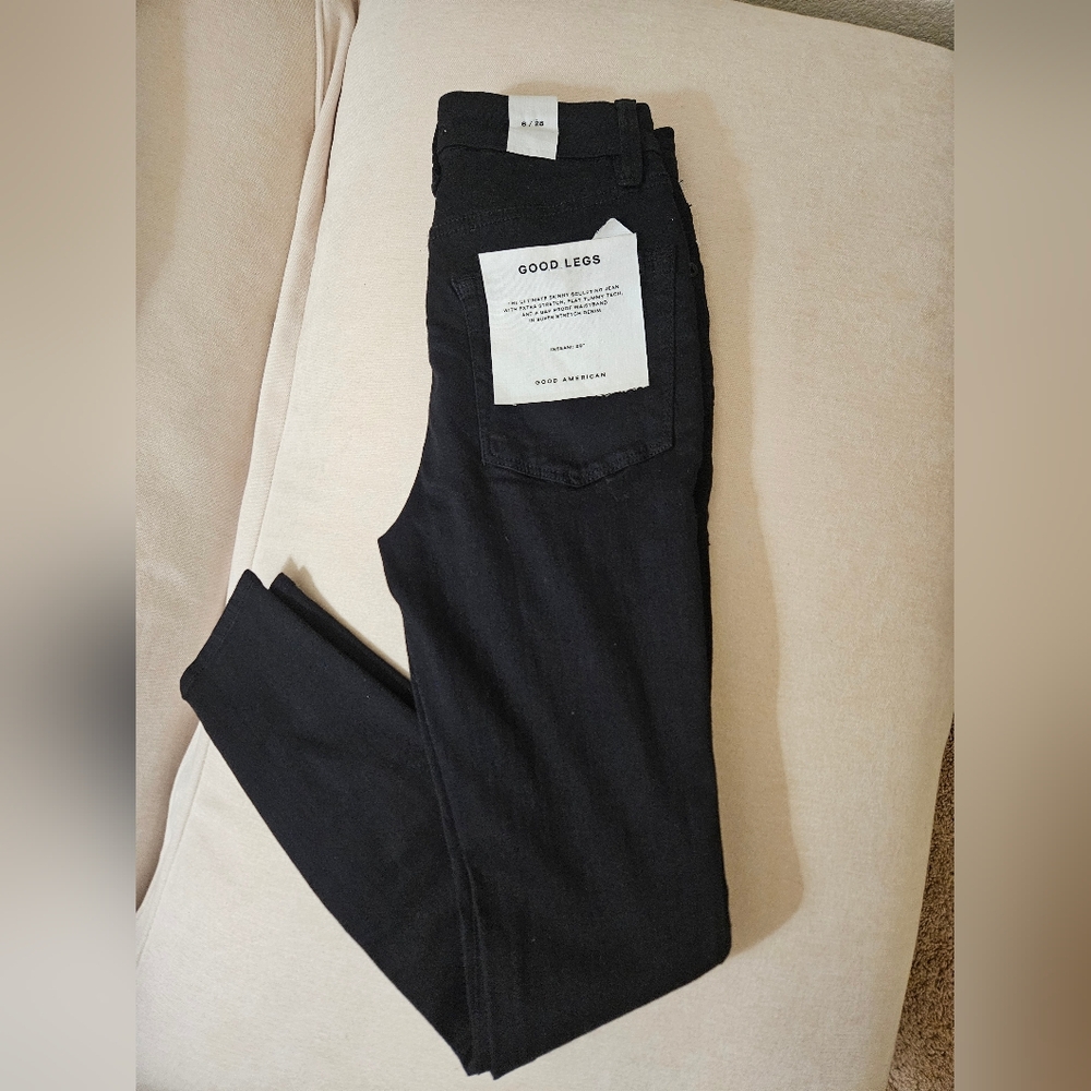 Good American Black Straight Leg Jeans